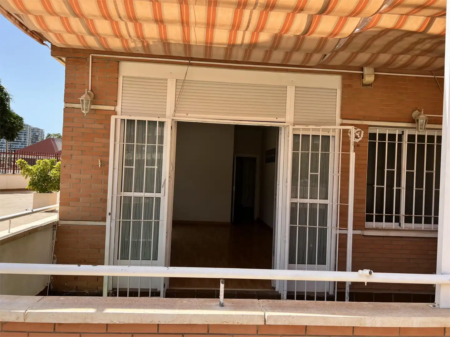 Flat for sale in Almería  with Air Conditioner, Parquet flooring and Terrace