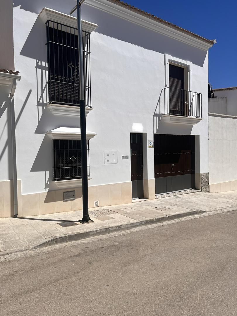 Single-family semi-detached to share in Calle Galicia, 17, Osuna