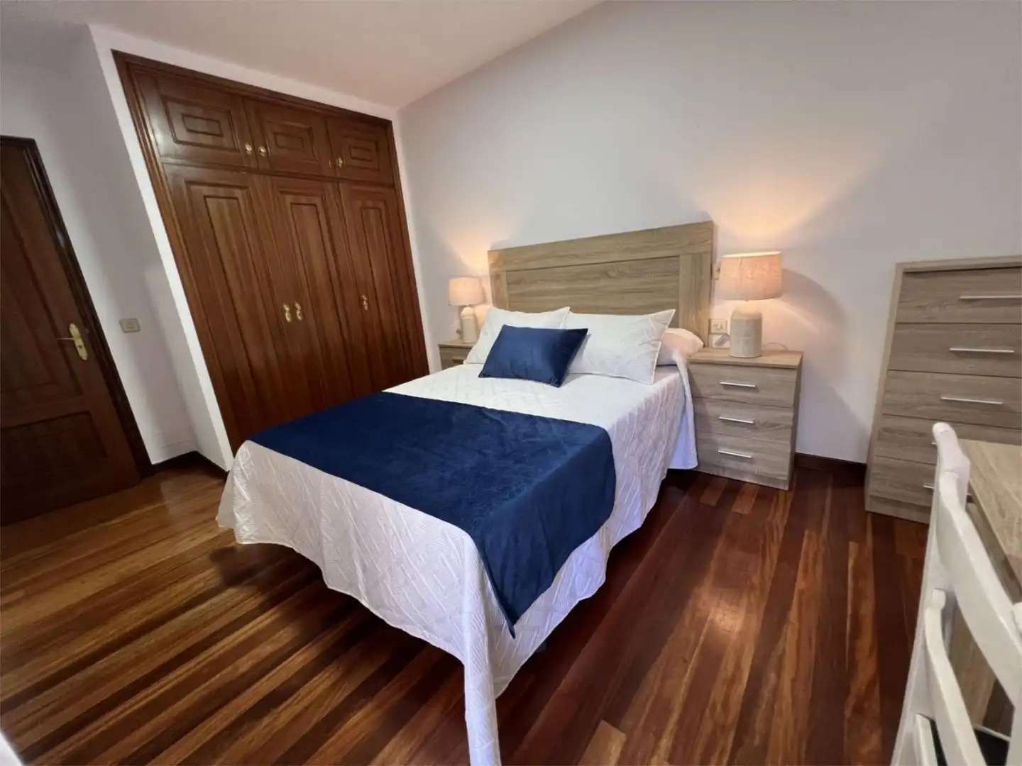 Flat for rent in Avenida de Rosalía de Castro, 36, Campus Sur - Santa Marta Bedroom of Flat for rent in Santiago de Compostela with Heating, Parquet flooring and Terrace