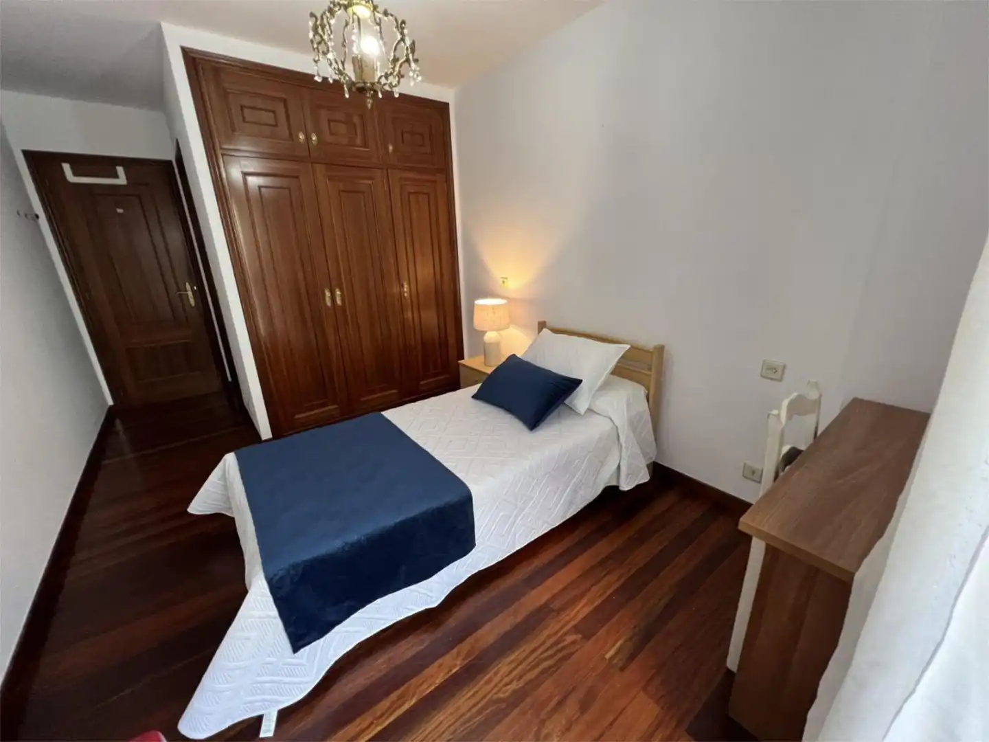 Flat for rent in Avenida de Rosalía de Castro, 36, Campus Sur - Santa Marta Bedroom of Flat for rent in Santiago de Compostela with Heating, Parquet flooring and Terrace
