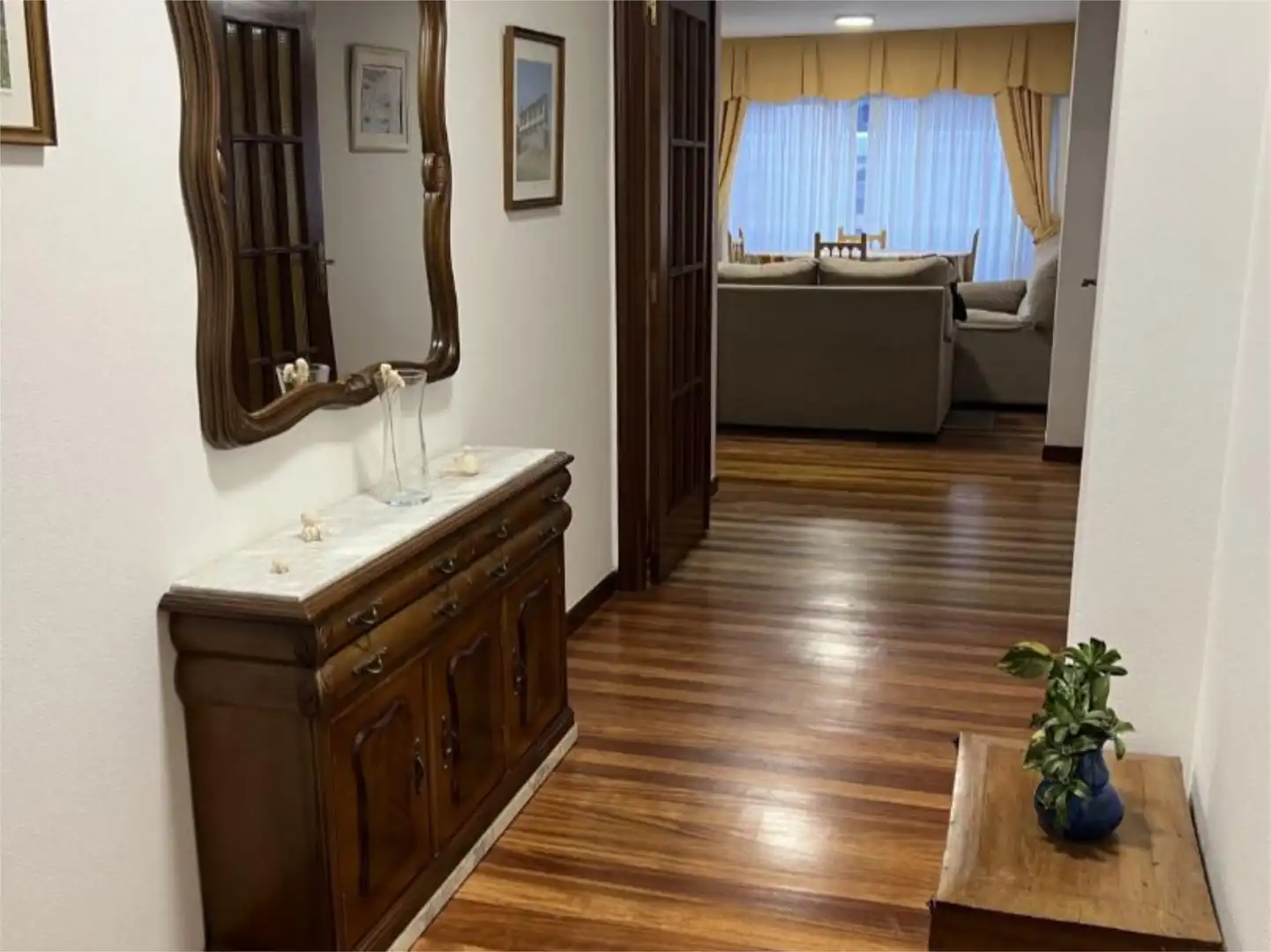 Flat for rent in Avenida de Rosalía de Castro, 36, Campus Sur - Santa Marta Flat for rent in Santiago de Compostela with Heating, Parquet flooring and Terrace
