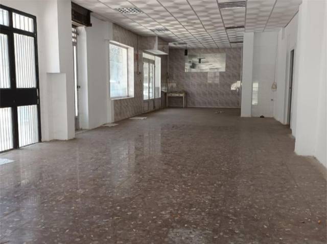 Local comercial en Venta en Calle de las Adoratrices, 2 en San Roque - Concordia - Adoratrices