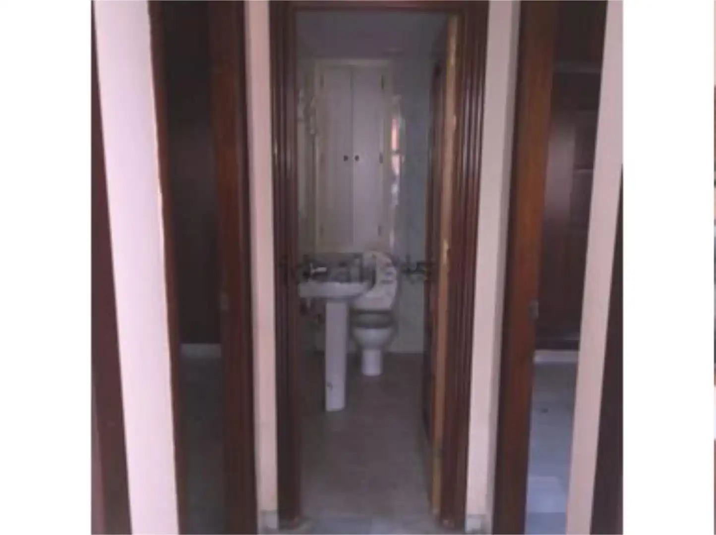 Baño de Oficina en venta en La Línea de la Concepción
