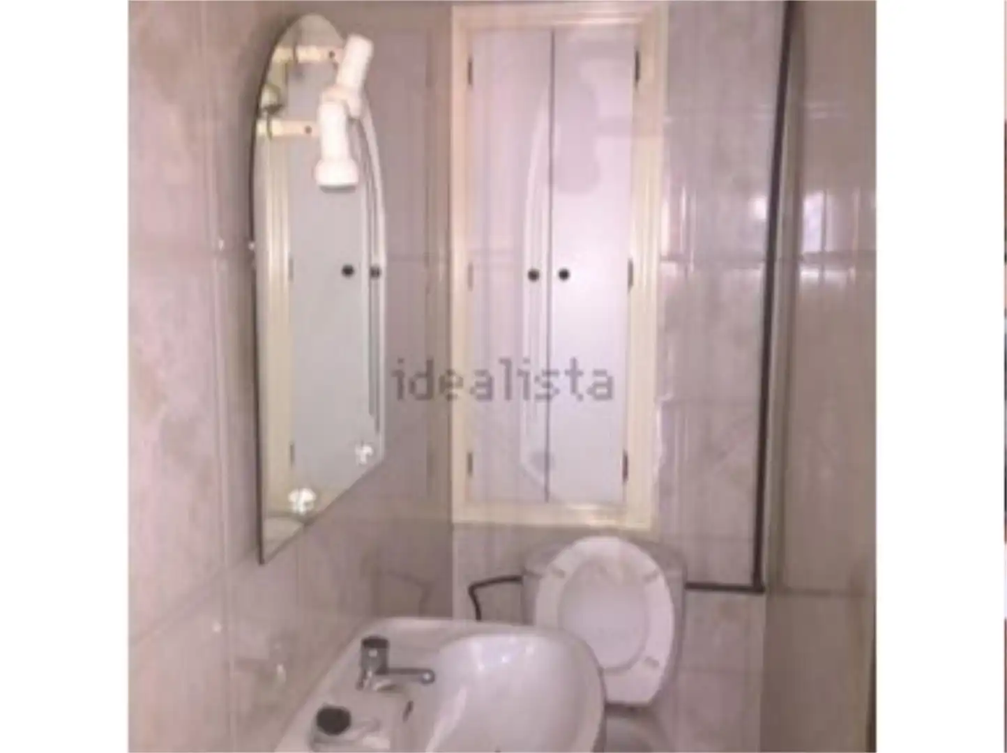 Baño de Oficina en venta en La Línea de la Concepción
