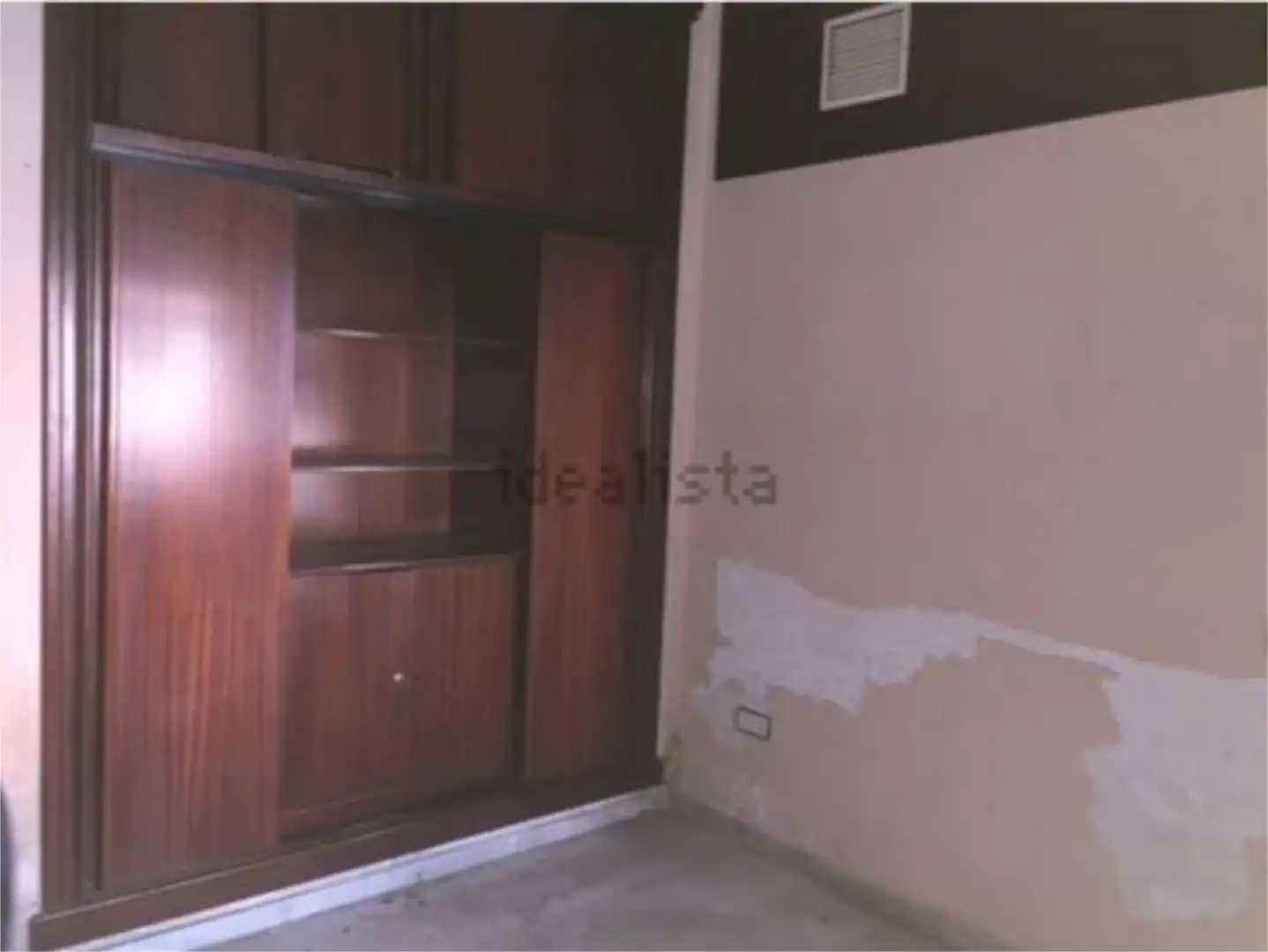 Habitación de Oficina en venta en La Línea de la Concepción