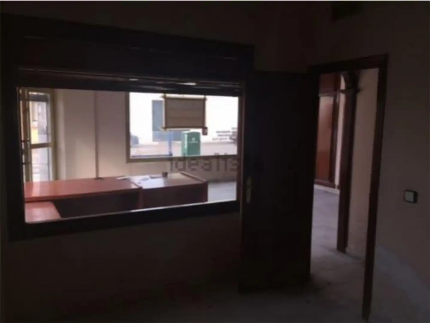 Oficina en venta en La Línea de la Concepción