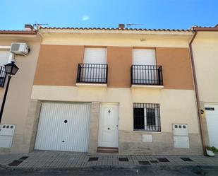 Exterior view of House or chalet for sale in Estremera  with Terrace and Balcony
