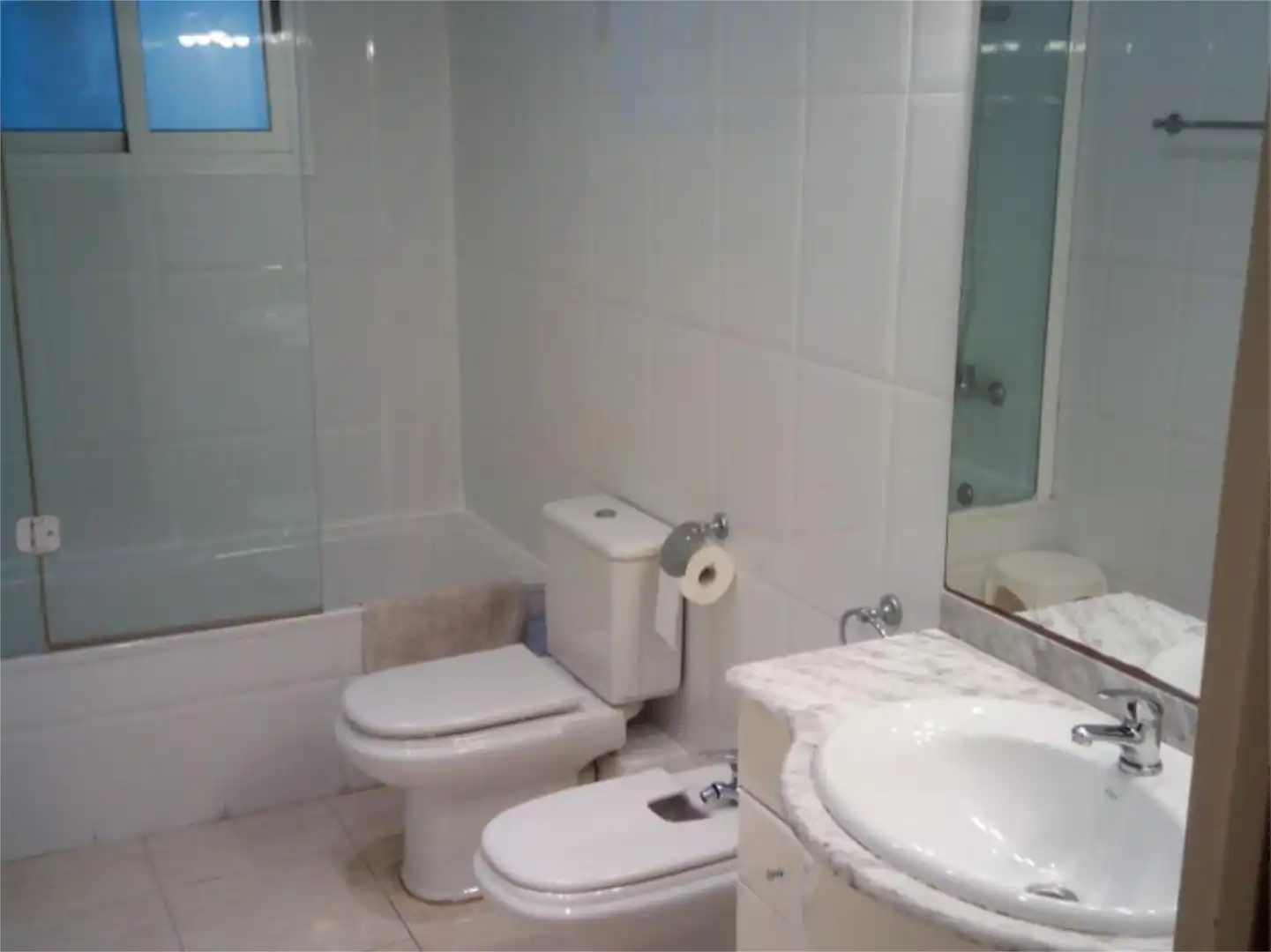 Habitación en Avinguda de Casalduch, Avenida de Valencia - Avenida de Casalduch Habitación en Avinguda de Casalduch, Avenida de Valencia - Avenida de Casalduch