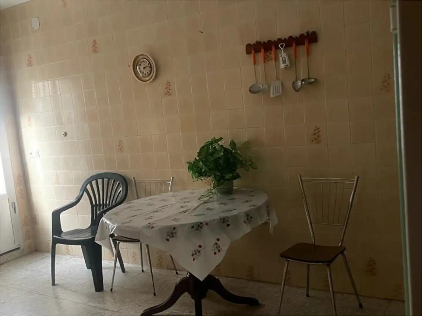 Casa adosada en venda a Calle Alba, 24, Hinojosa de Duero Menjador de Casa adosada en venda en Hinojosa de Duero amb Calefacció, Jardí privat i Terrassa