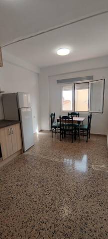 Piso en alquiler en calle aniceto coloma,  de alma