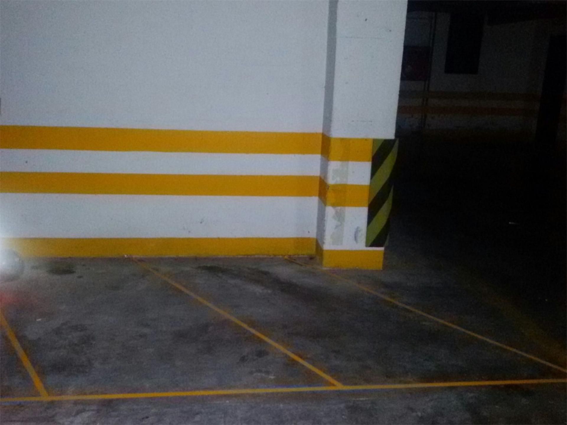 Parking of Garage to rent in  Cádiz Capital