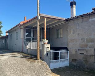 Vista exterior de Casa o xalet en venda en Paderne de Allariz amb Terrassa