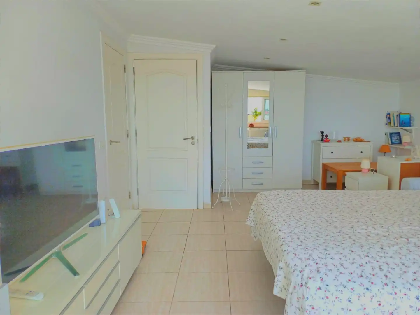 Wohnung zum Verkauf in Strasse C. Pitera, 3, Zona Botánico Schlafzimmer von Wohnung zum Verkauf in Puerto de la Cruz mit Klimaanlage, Terrasse und Balkon