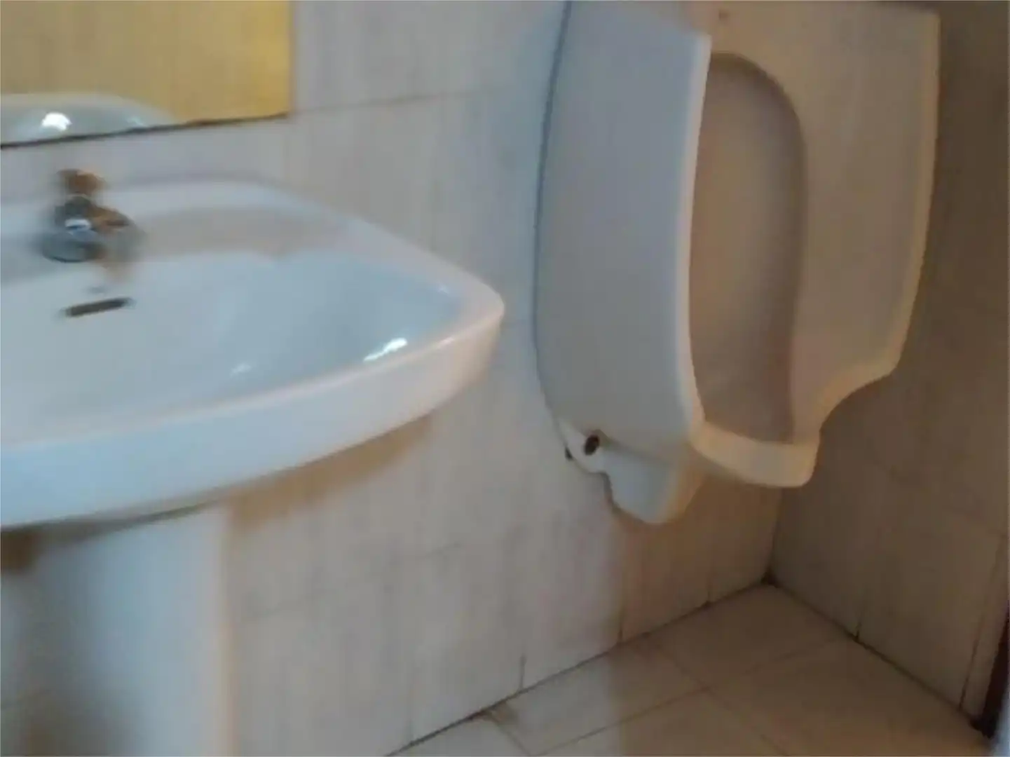 Ground floor for sale in Plaza Cronista Artigas, 10, Ayllón Bathroom of Ground floor for sale in Ayllón with Storage room and Balcony
