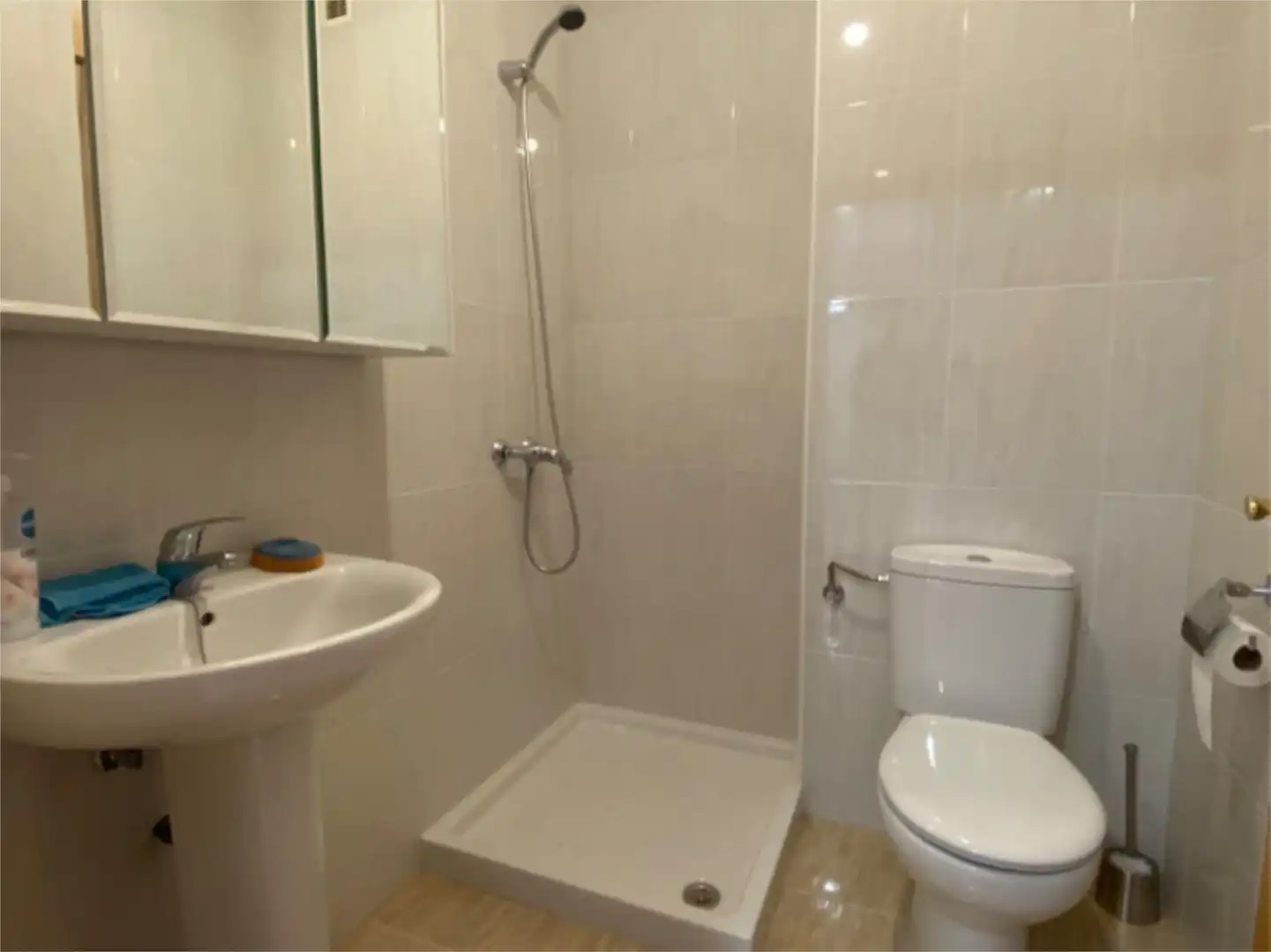 Attic for sale in Calle Santa María, 33, Cacabelos Bathroom of Attic for sale in Cacabelos with Heating, Parquet flooring and Terrace