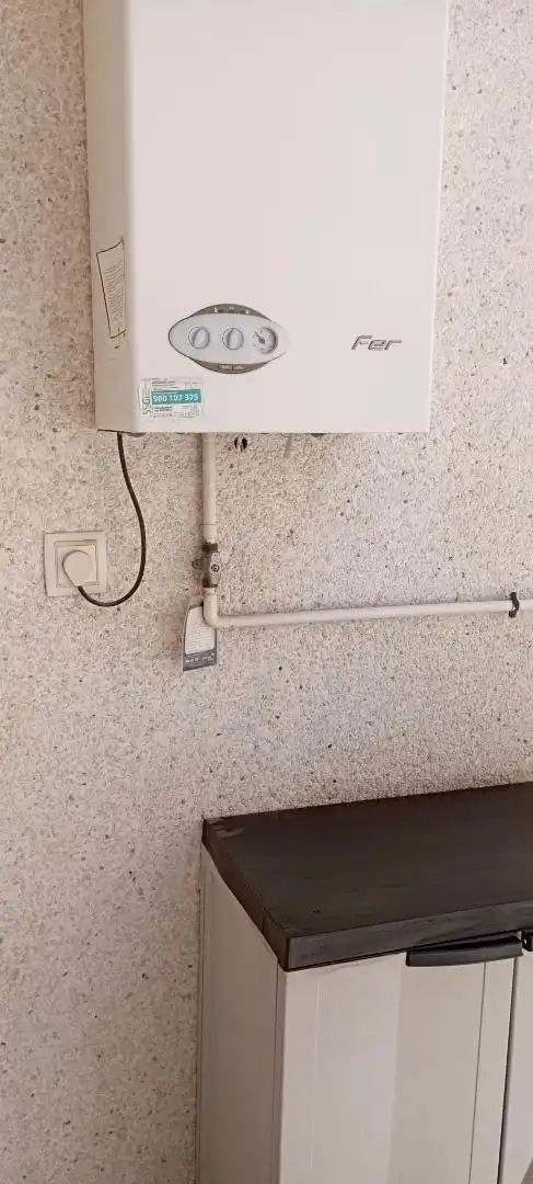 Pis en venda a Ronda de Calatrava, El Perchel Vista exterior de Pis en venda en Ciudad Real amb Aire condicionat, Calefacció i Forn