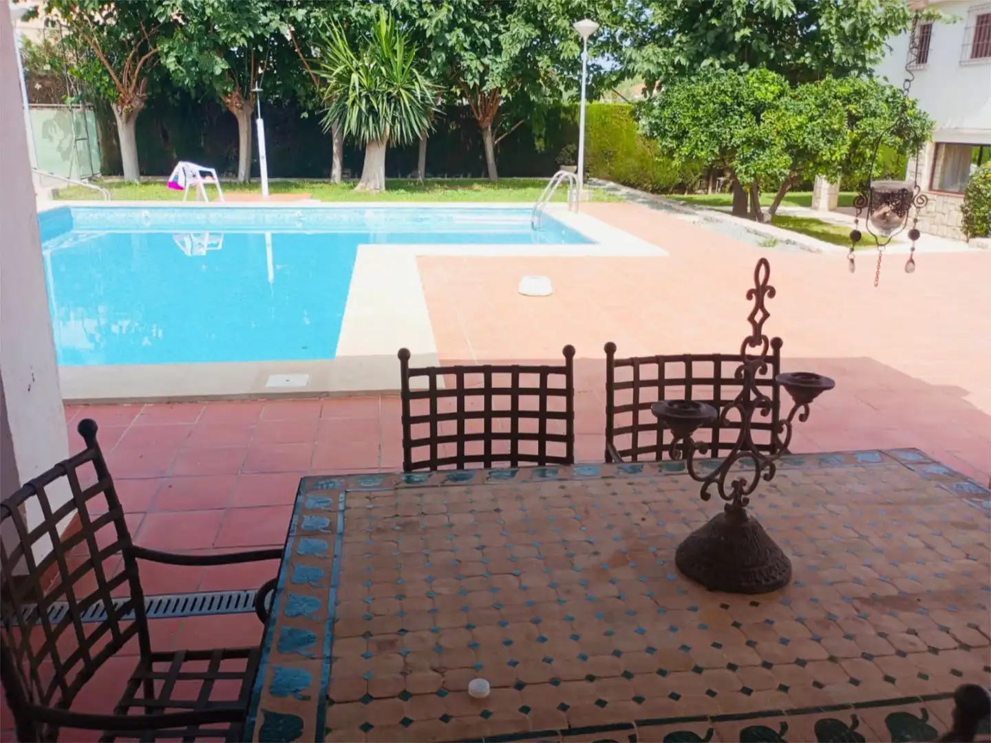 Casa o xalet en venda a Bellavista - Capiscol - Frank Espinós Piscina de Casa o xalet en venda en Sant Joan d'Alacant amb Aire condicionat, Calefacció i Jardí privat