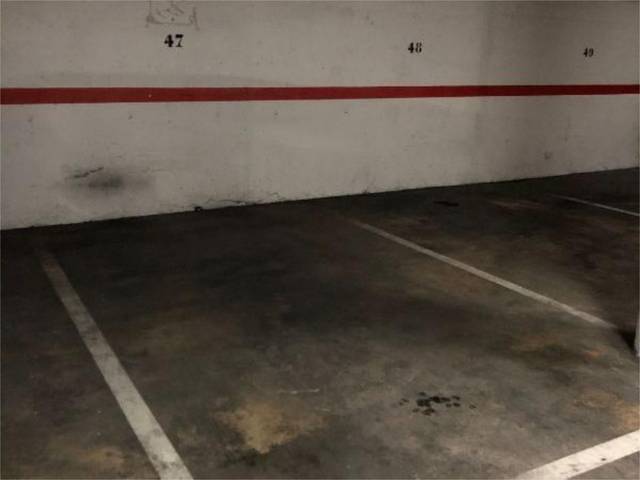 Garaje en Venta en Carrer del Professor Agustí Comes, 4 en Casco Urbano