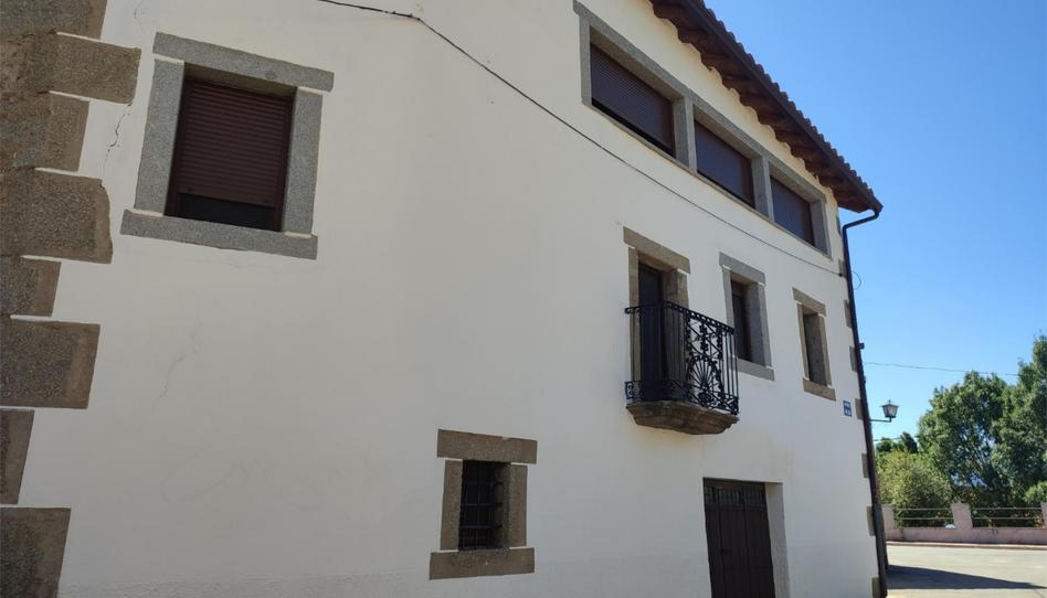 Photo 1 of Single-family semi-detached for sale in Avenida M 30, 26, El Losar del Barco , Ávila