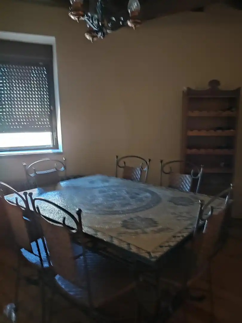 Einfamilien-Reihenhaus zum Verkauf in Avenida M 30, 26, El Losar del Barco Esszimmer von Einfamilien-Reihenhaus zum Verkauf in El Losar del Barco mit Heizung, Privatgarten und Parkett