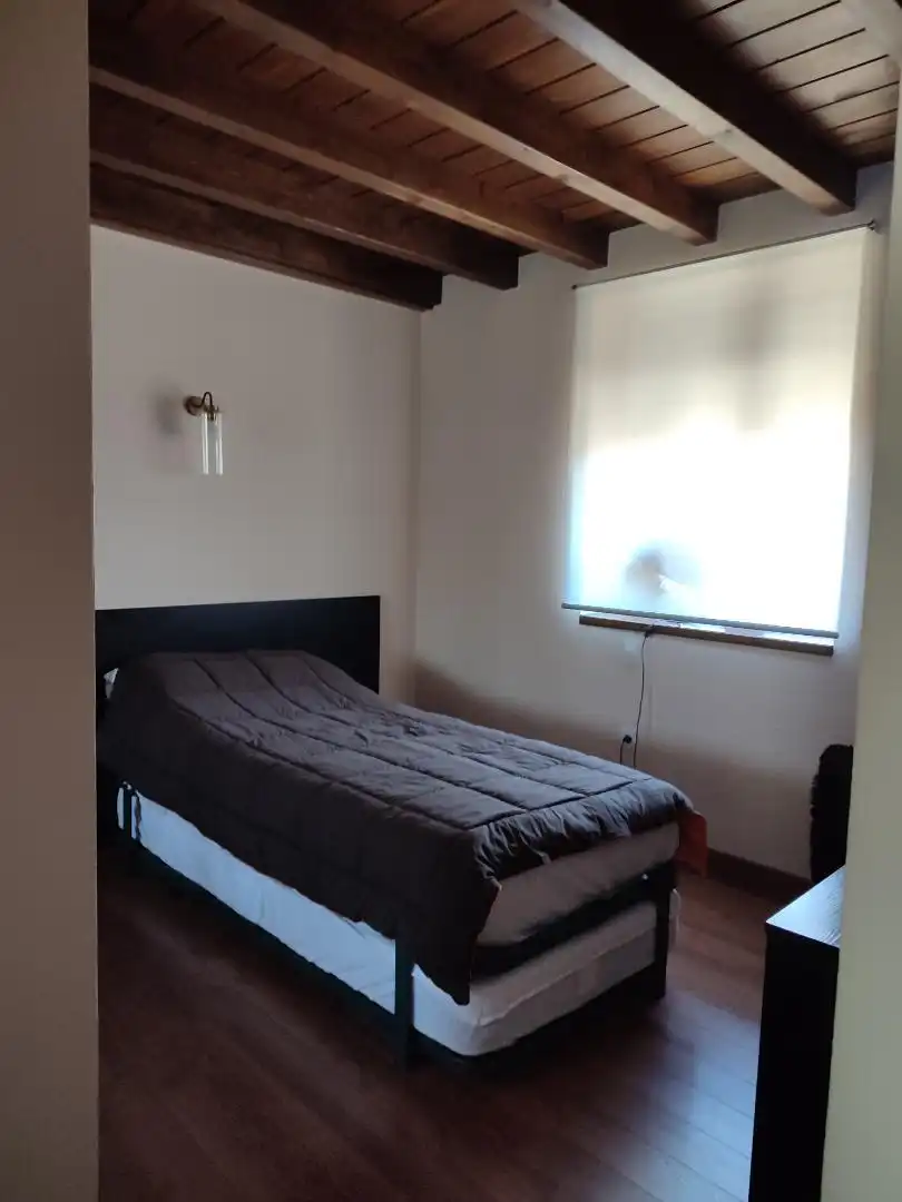 Einfamilien-Reihenhaus zum Verkauf in Avenida M 30, 26, El Losar del Barco Schlafzimmer von Einfamilien-Reihenhaus zum Verkauf in El Losar del Barco mit Heizung, Privatgarten und Parkett