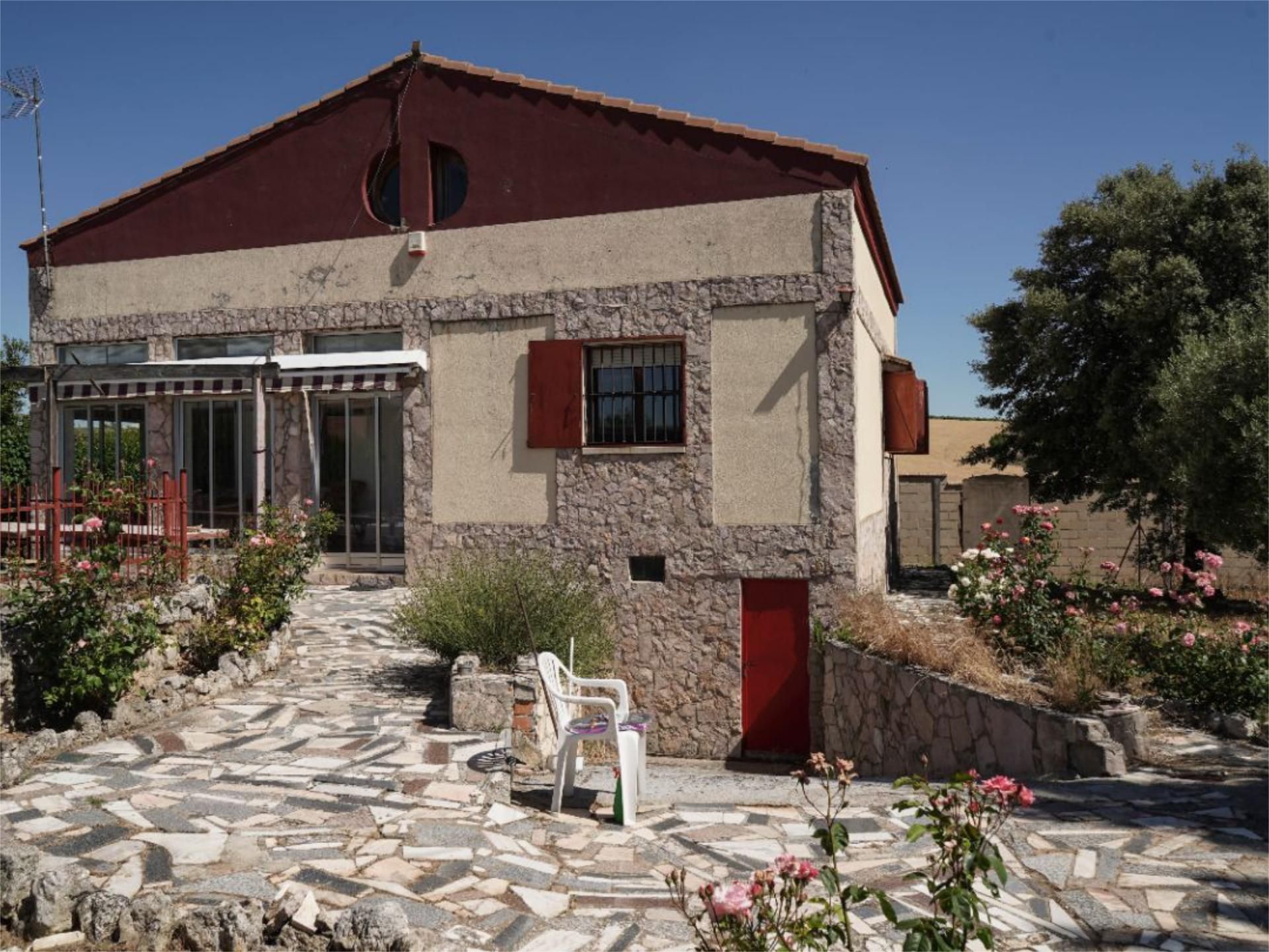 Exterior view of House or chalet for sale in Cigales  with Terrace and Swimming Pool