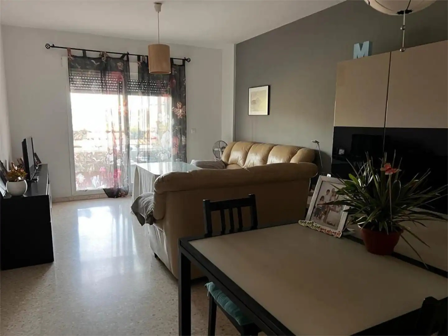 Living room of Flat for sale in Salobreña  with Air Conditioner, Terrace and Swimming Pool