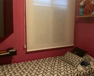 Bedroom of Flat to rent in  Sevilla Capital  with Air Conditioner and Terrace