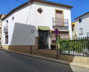 Exterior view of Single-family semi-detached for sale in Valdepeñas de Jaén