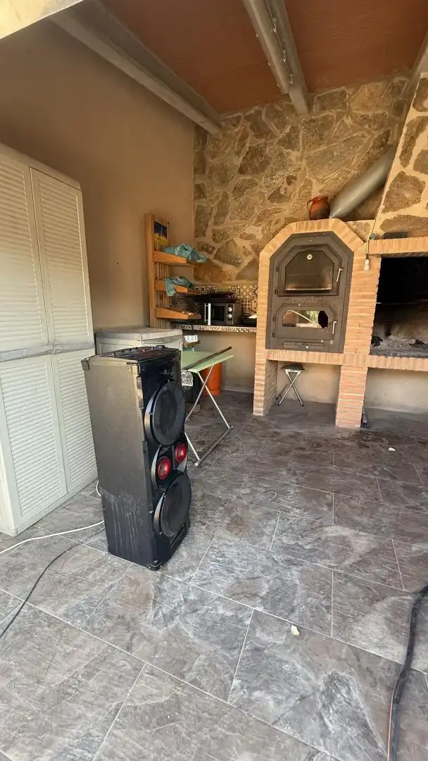 Cuina de Casa o xalet en venda en Villarrobledo amb Calefacció, Terrassa i Traster
