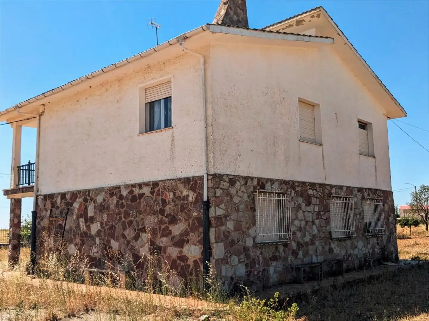 Houses for sale in Lugar Gordaliza Pino, 2, Gordaliza del Pino Exterior view of Houses for sale in Gordaliza del Pino with Private garden