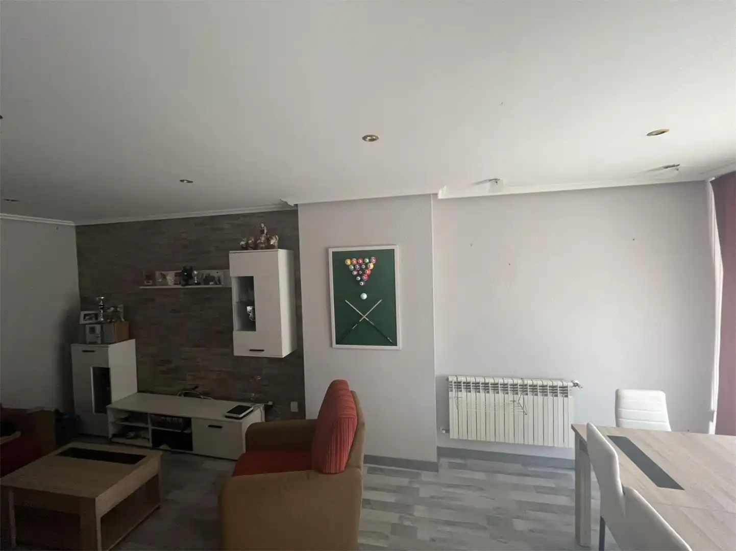 Houses for sale in Calle María de la O, 20, Santovenia de la Valdoncina Houses for sale in Santovenia de la Valdoncina with Heating, Parquet flooring and Terrace