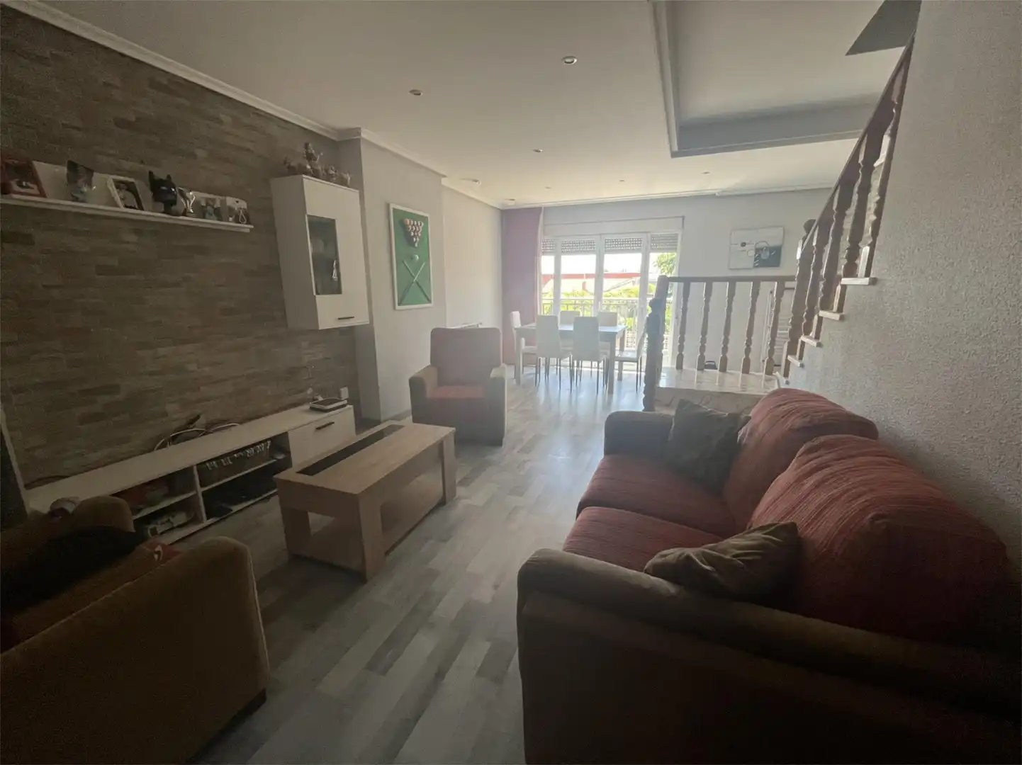 Houses for sale in Calle María de la O, 20, Santovenia de la Valdoncina Living room of Houses for sale in Santovenia de la Valdoncina with Heating, Parquet flooring and Terrace