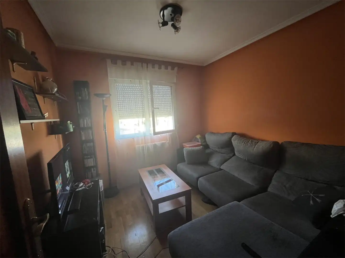 Houses for sale in Calle María de la O, 20, Santovenia de la Valdoncina Living room of Houses for sale in Santovenia de la Valdoncina with Heating, Parquet flooring and Terrace