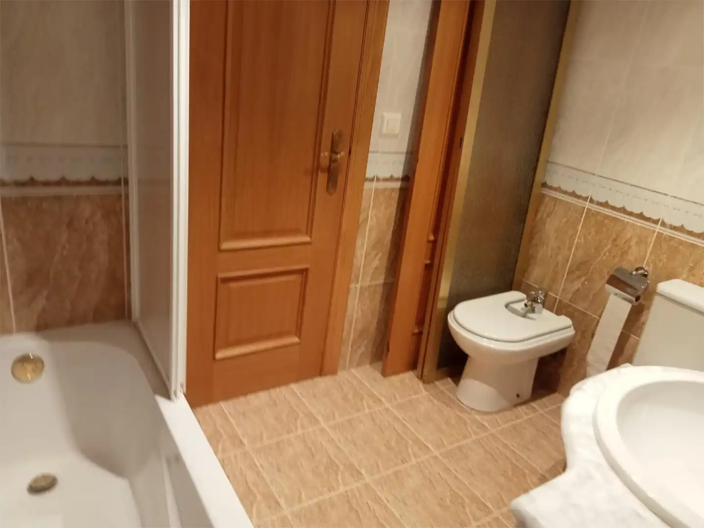 Flat for sale in Plaça Enric Valor, 3, Sant Antoni Bathroom of Flat for sale in Cullera with Air Conditioner, Heating and Terrace