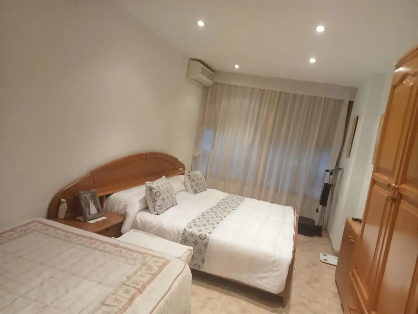 Flat for sale in Plaça Enric Valor, 3, Sant Antoni Bedroom of Flat for sale in Cullera with Air Conditioner, Heating and Terrace