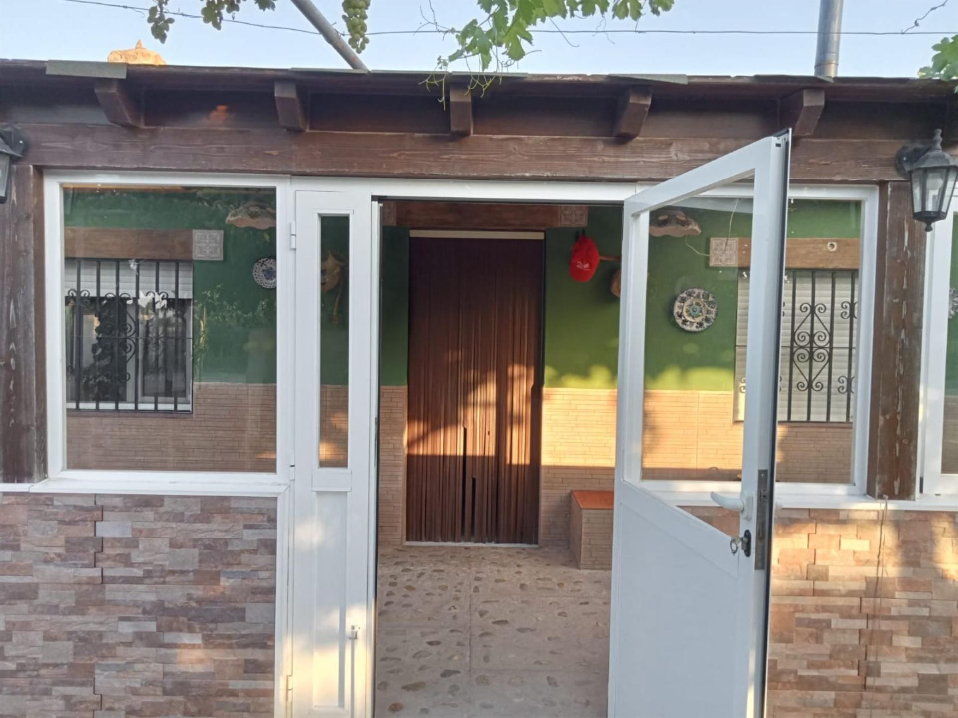 Country house for sale in Baza  with Air Conditioner and Swimming Pool