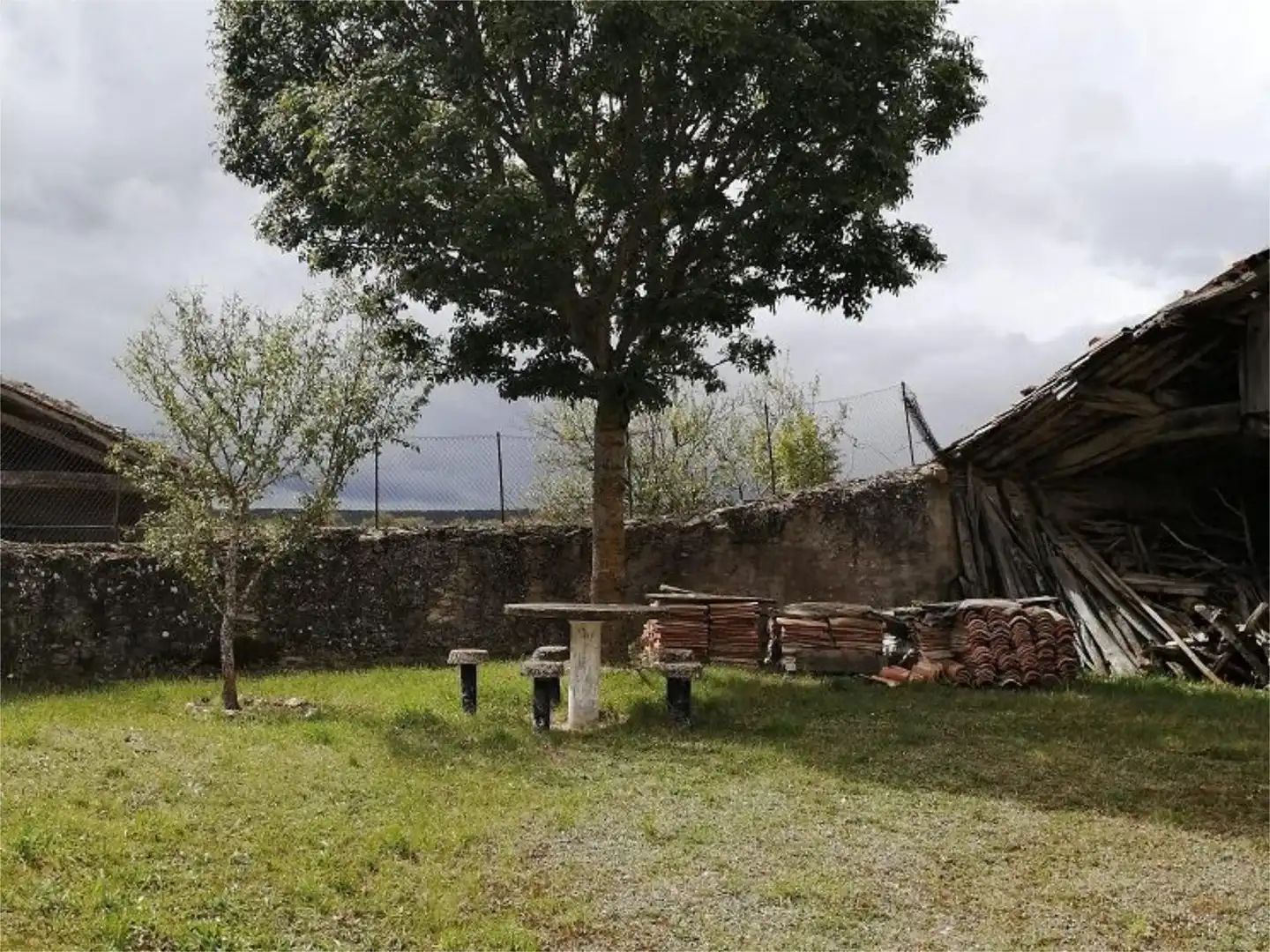 Finca rústica en venda a Calle Fuente, 8, Valle de Losa Jardí de Finca rústica en venda en Valle de Losa