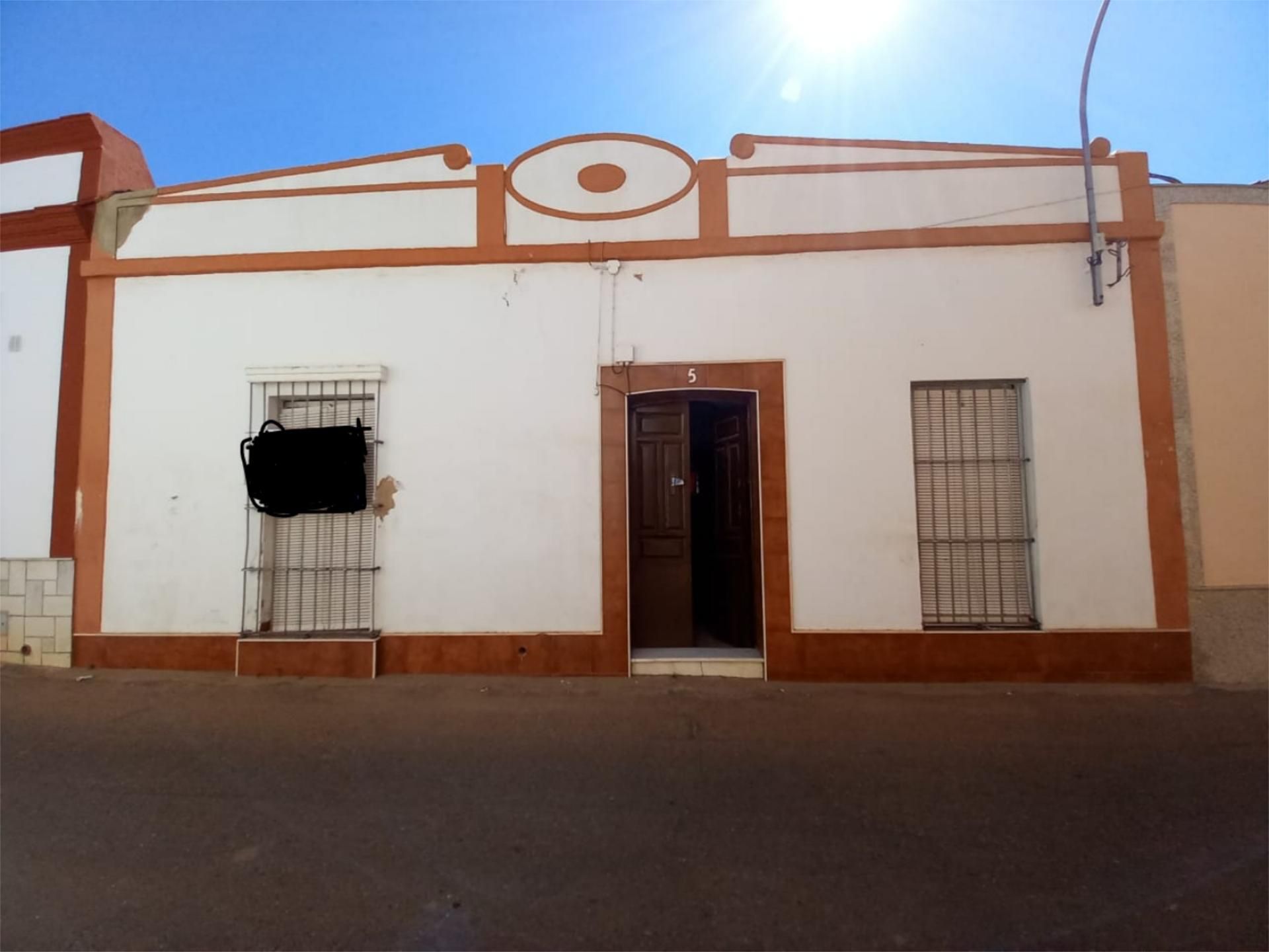 Vista exterior de Casa o xalet en venda en Solana de los Barros amb Aire condicionat
