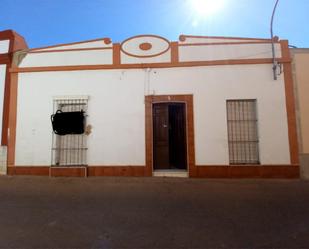 Vista exterior de Casa o xalet en venda en Solana de los Barros amb Aire condicionat