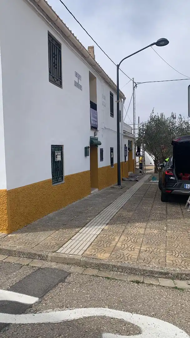 Vista exterior de Finca rústica en venda en Cortes de Pallás amb Aire condicionat, Terrassa i Piscina