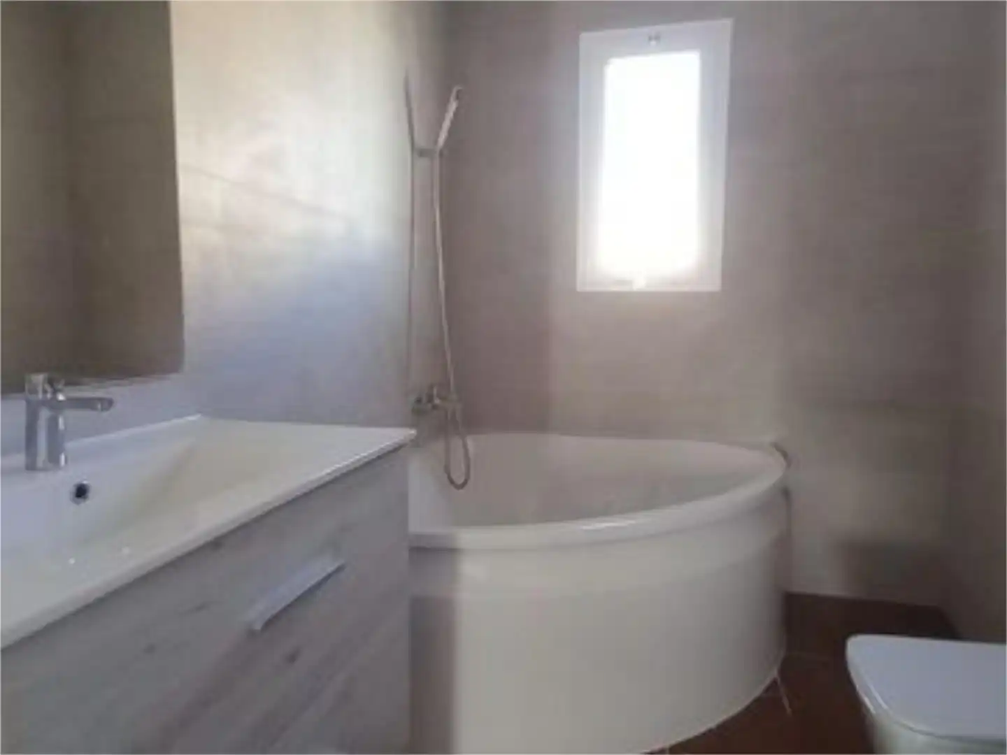 Houses for sale in Lugar Diseminado Triquivijate, 27, Triquivijate Bathroom of Houses for sale in Antigua with Terrace