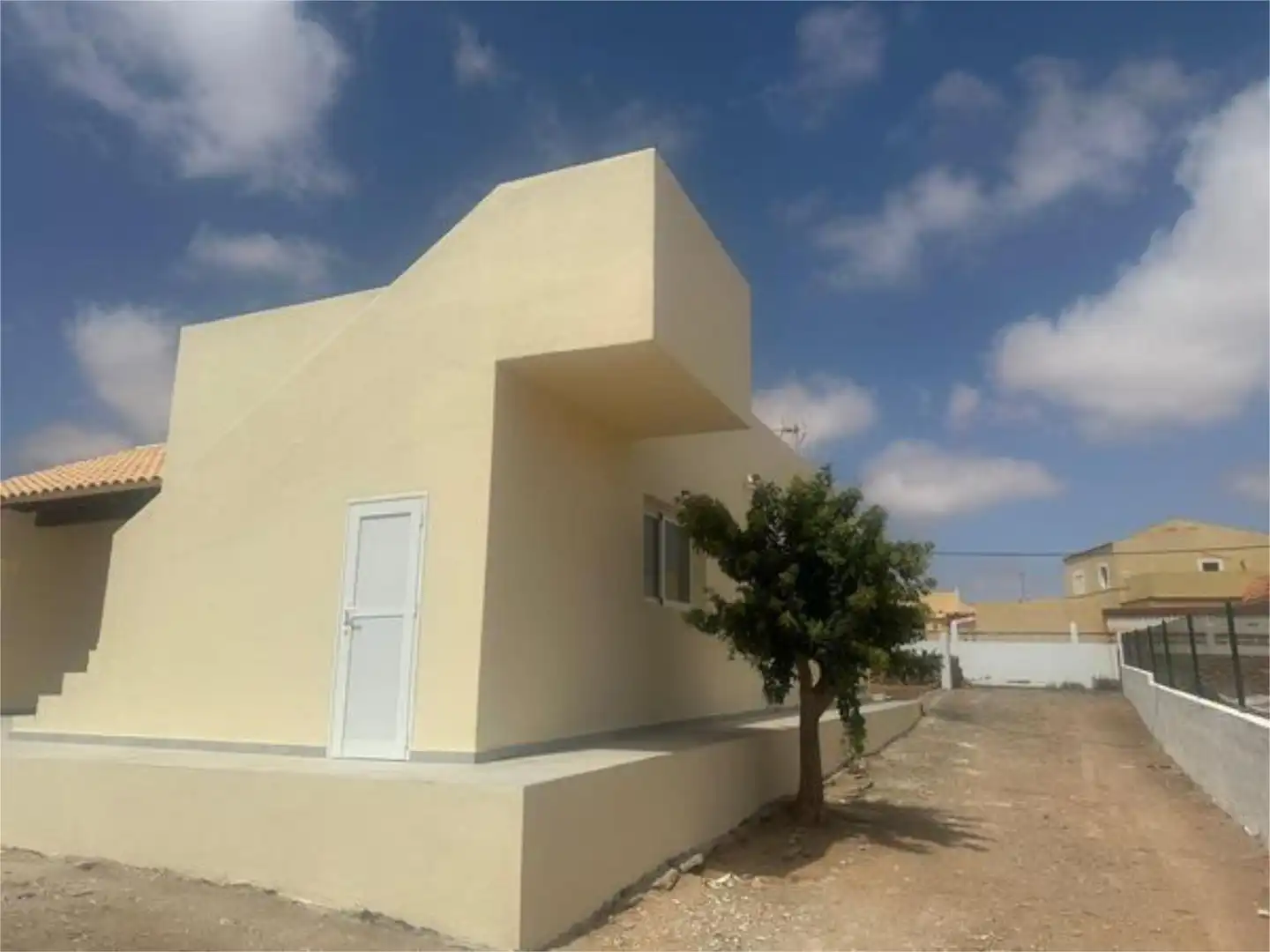 Houses for sale in Lugar Diseminado Triquivijate, 27, Triquivijate Exterior view of Houses for sale in Antigua with Terrace