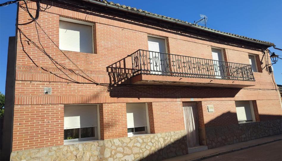 Single-family semi-detached for sale in Calle Derecha, 6, Castroponce, Valladolid - image 1 Photo 1 of Single-family semi-detached for sale in Calle Derecha, 6, Castroponce, Valladolid