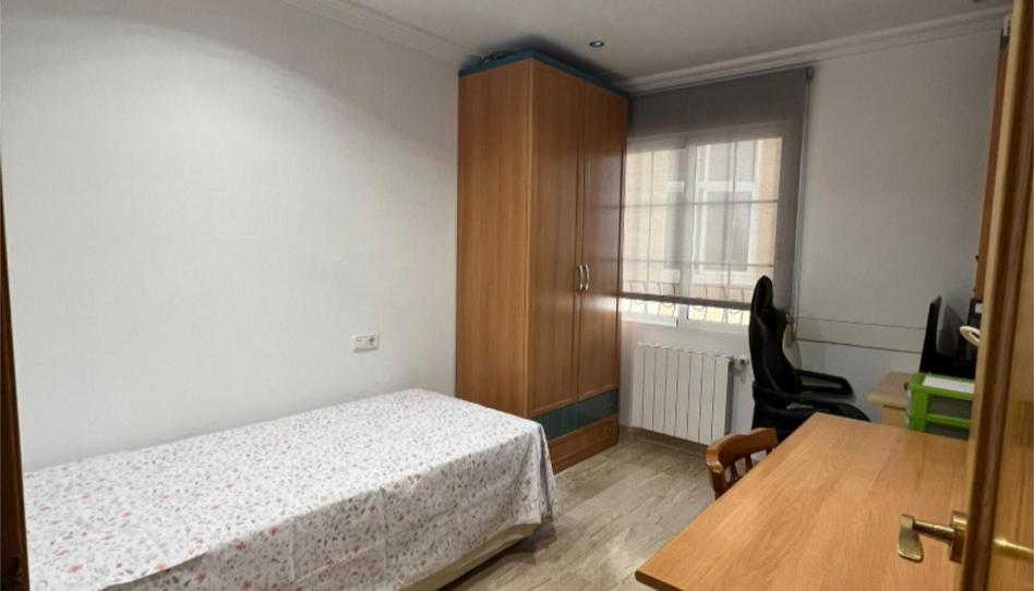 Photo 1 of Flat to share in Sector E-26, 19, El Travaló - Martínez Valero, Alicante