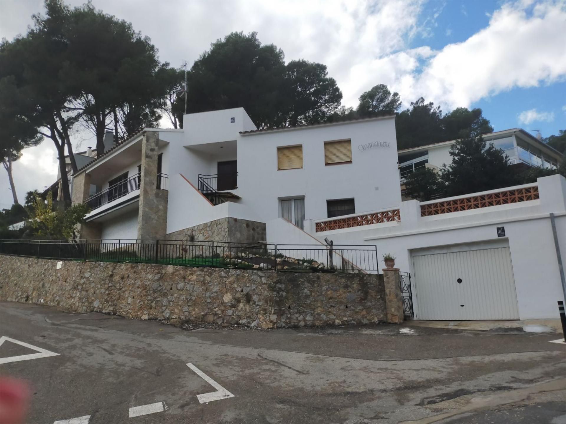 Exterior view of House or chalet for sale in L'Estartit  with Balcony