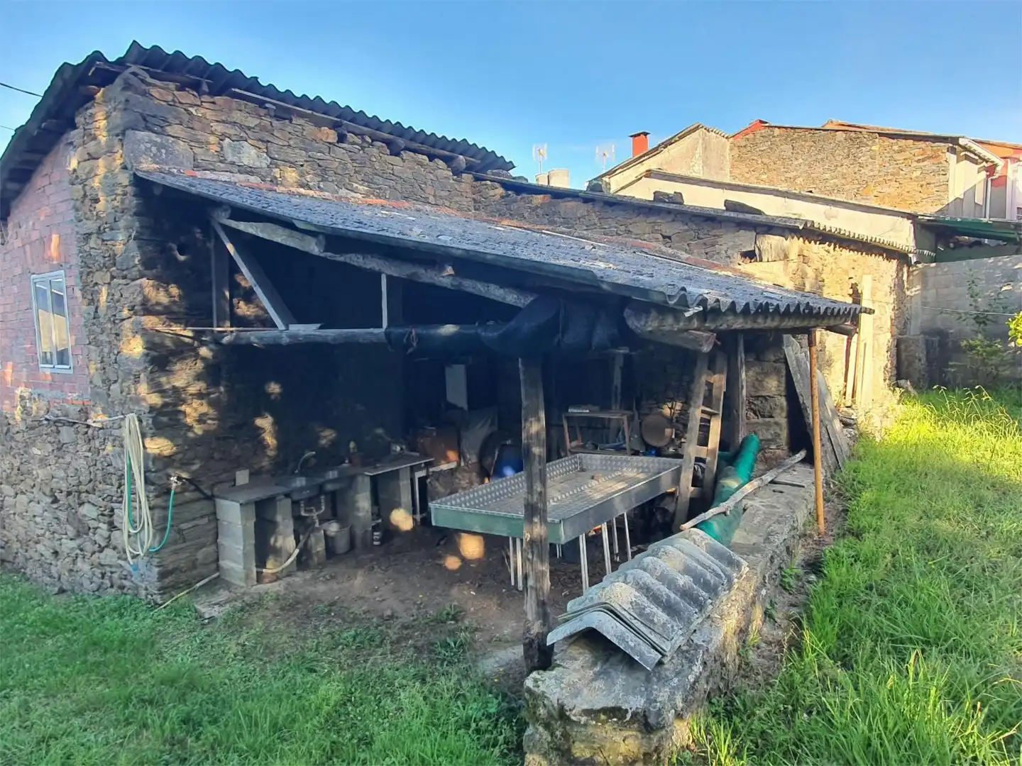 Einfamilien-Reihenhaus zum Verkauf in Aldea Campo de Cosme, 13, Pontedeume Außenansicht von Einfamilien-Reihenhaus zum Verkauf in Pontedeume