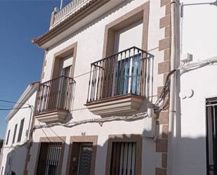 Exterior view of Single-family semi-detached for sale in Fuencaliente  with Air Conditioner, Terrace and Furnished