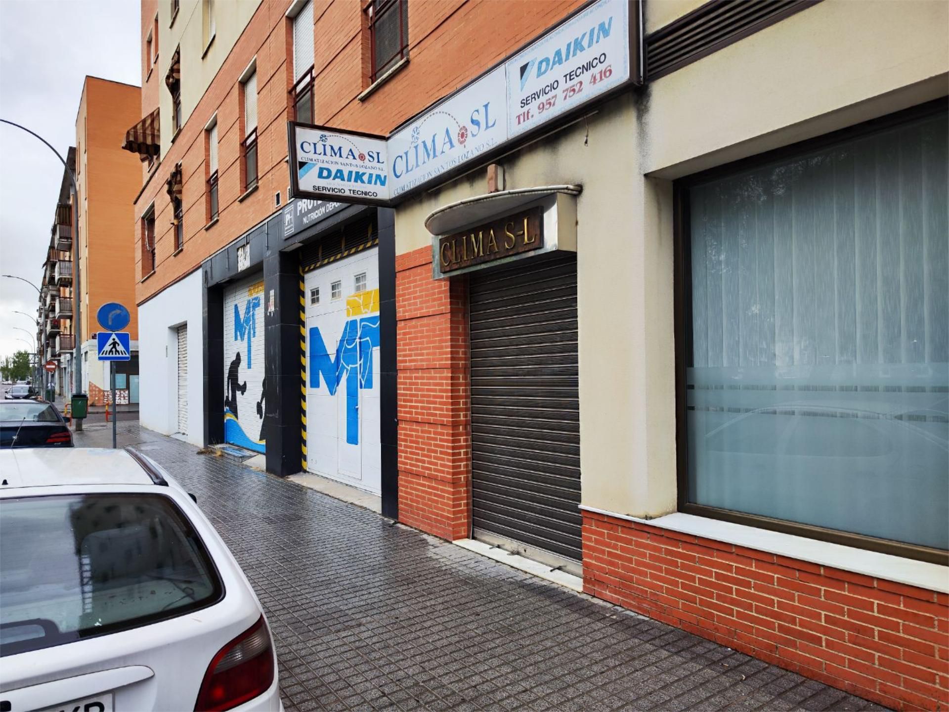 Local de lloguer a Calle Periodista José Luis de Córdoba, 10, Fuensanta- Arcángel