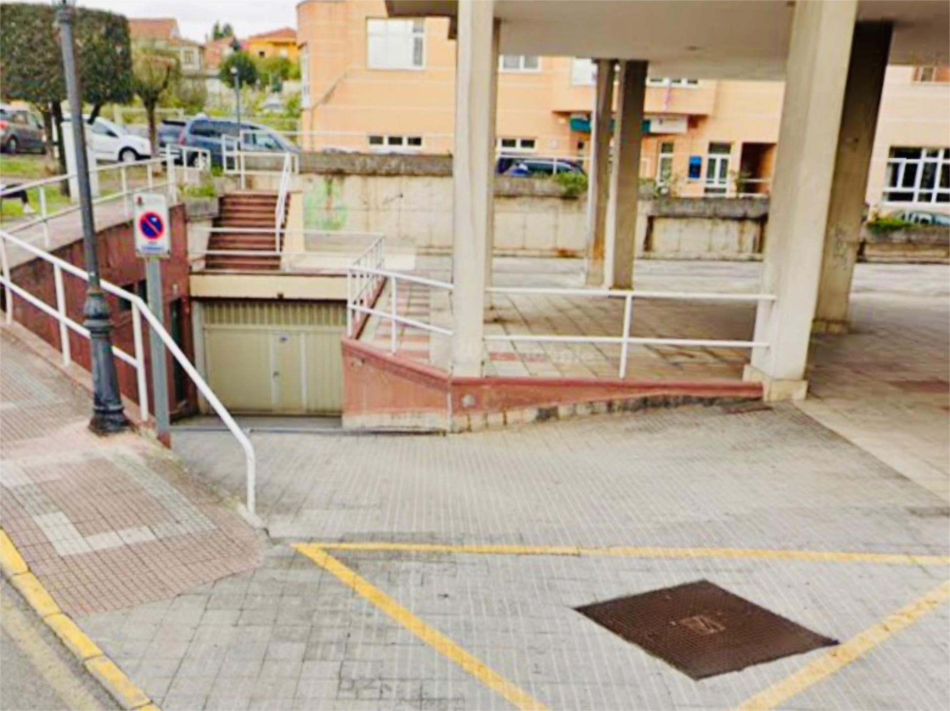 Parking of Garage for sale in Camargo